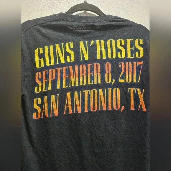 Guns N Roses Concert T-Shirt 2017 San Antonio Tour Rock Size Small - Picture 4 of 5